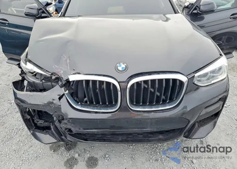 2021 BMW X4 xDrive30I z USA, uszkodzony, nr VIN 5UX2V1C09M9F44558